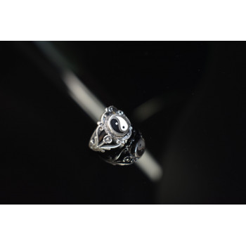 Sky Jewelry Серебряное кольцо 925 пробы с эмалью *Инь и Ян