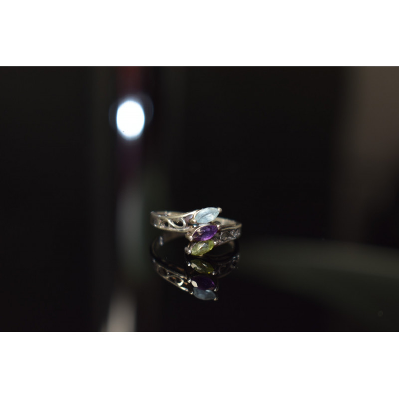 Sky Jewelry Серебряное кольцо 925 проба с Топазом, Аметистом и Перидотом