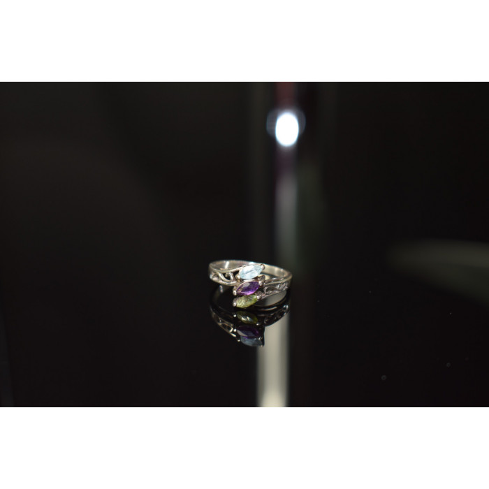 Sky Jewelry Серебряное кольцо 925 проба с Топазом, Аметистом и Перидотом