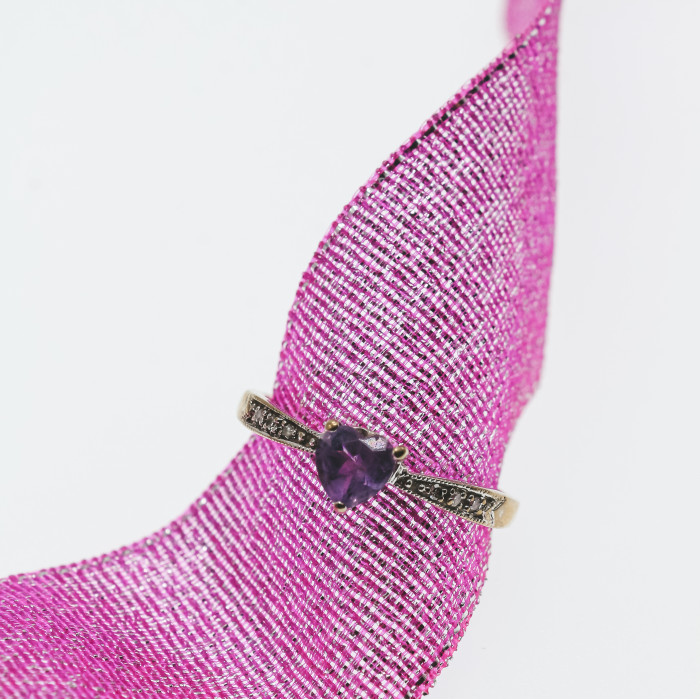 Sky Jewelry Золотое кольцо 10К (417 проба) с Аметистом и бриллиантами