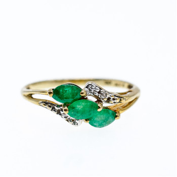 Sky Jewelry Золотое кольцо 10К (417 проба) с Изумрудом и бриллиантами