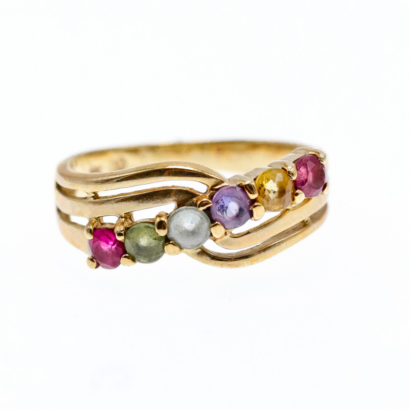 Sky Jewelry Золотое кольцо 10К (417 проба) с натуральными камнями