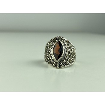 Sky Jewelry Серебряное кольцо 925 проба с Гранатом и камнями Морион