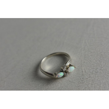 Sky Jewelry Серебряное кольцо 925 проба с Опалом