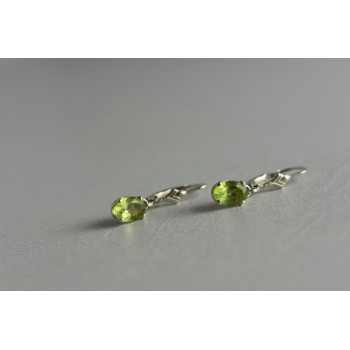 Sky Jewelry Серебряные серьги 925 пробы с камнем Тсаворит (Цаворит)