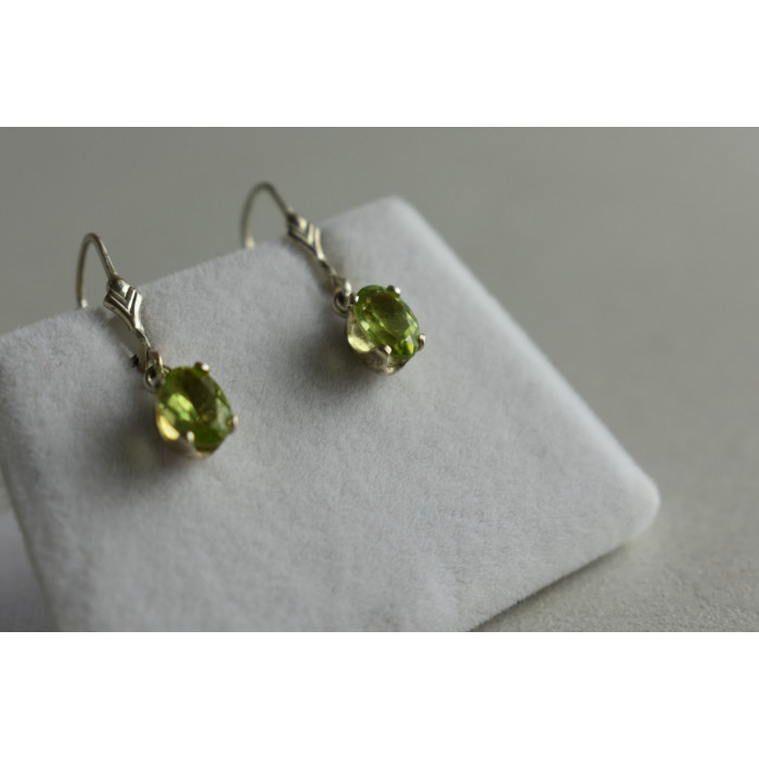 Sky Jewelry Серебряные серьги 925 пробы с камнем Тсаворит (Цаворит)