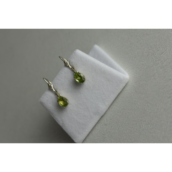 Sky Jewelry Серебряные серьги 925 пробы с камнем Тсаворит (Цаворит)