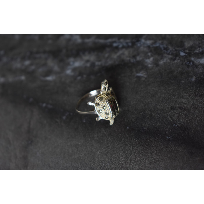 Sky Jewelry Серебряное кольцо *Черепаха* с камнем Морион