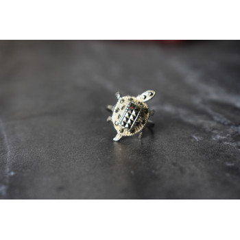 Sky Jewelry Серебряное кольцо *Черепаха* с камнем Морион