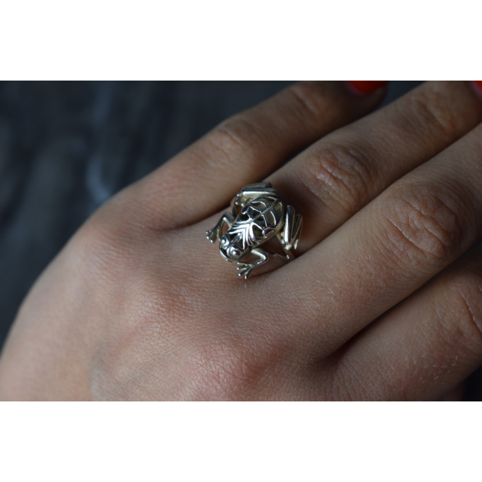 Sky Jewelry Серебряное кольцо *Жабка*
